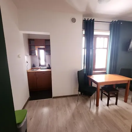 Wichrowe Wzgorza Bed & Breakfast *