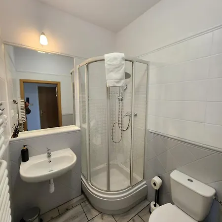 Alojamento de Acomodação e Pequeno-almoço Wichrowe Wzgórza Karpacz