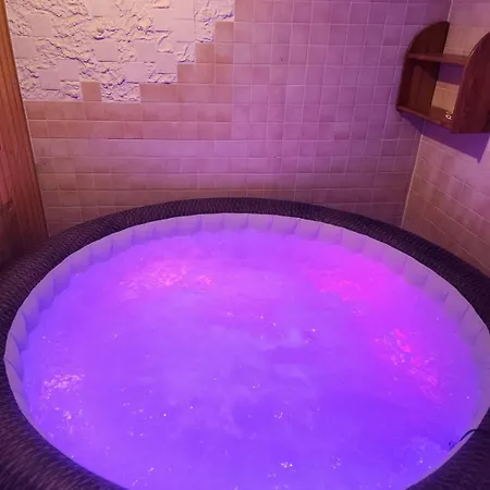 Wichrowe Wzgórza Alojamento de Acomodação e Pequeno-almoço Karpacz