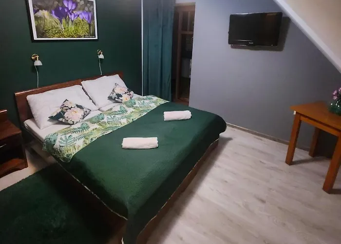 Wichrowe Wzgorza לינה וארוחת בוקר *